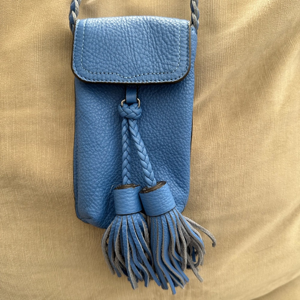 Rebecca minkoff cell phone crossbody 26 inch drop like new